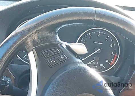 2008 BMW 335Xi z USA, uszkodzony, nr VIN WBAVD53568A284865